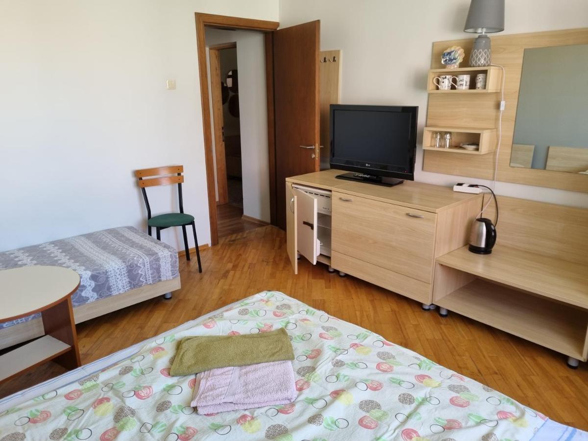 Apartmán Livingpalanga Meta1 Exteriér fotografie